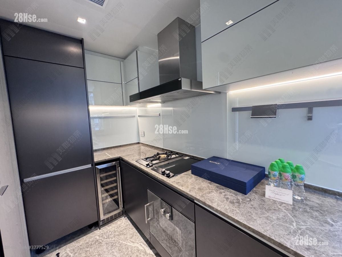 港岛南岸 售盘 3 房 746 平方尺