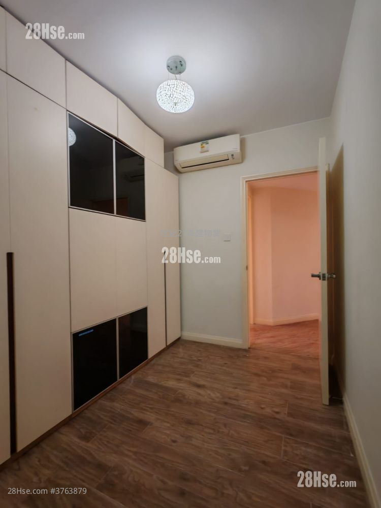 The Waterfront Sell 3 Bedrooms , 2 Bathrooms 943 ft²