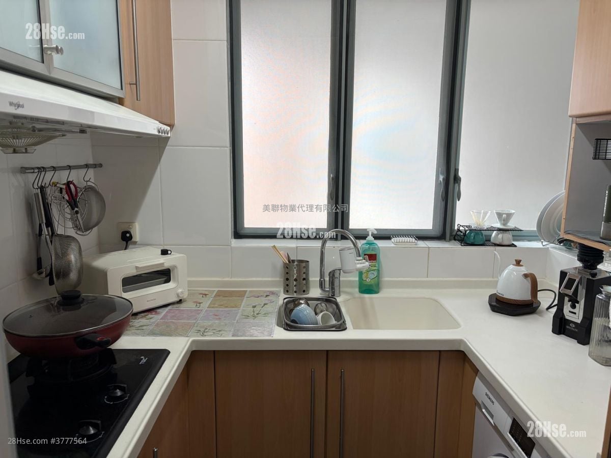 维景湾畔 售盘 2 房 , 1 浴室 498 平方尺