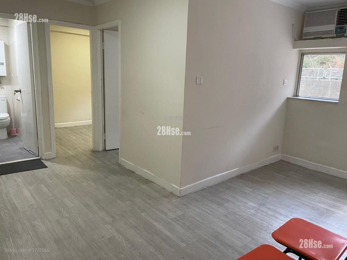 Fullview Garden Sell 2 Bedrooms , 1 Bathroom 431 ft²