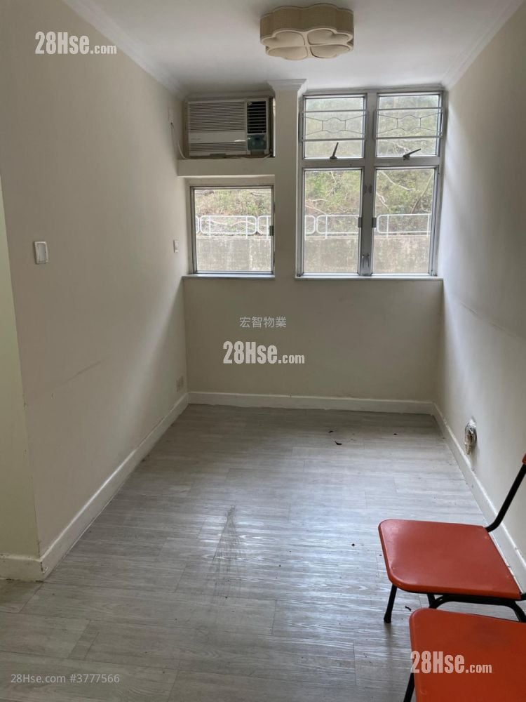 Fullview Garden Sell 2 Bedrooms , 1 Bathroom 431 ft²