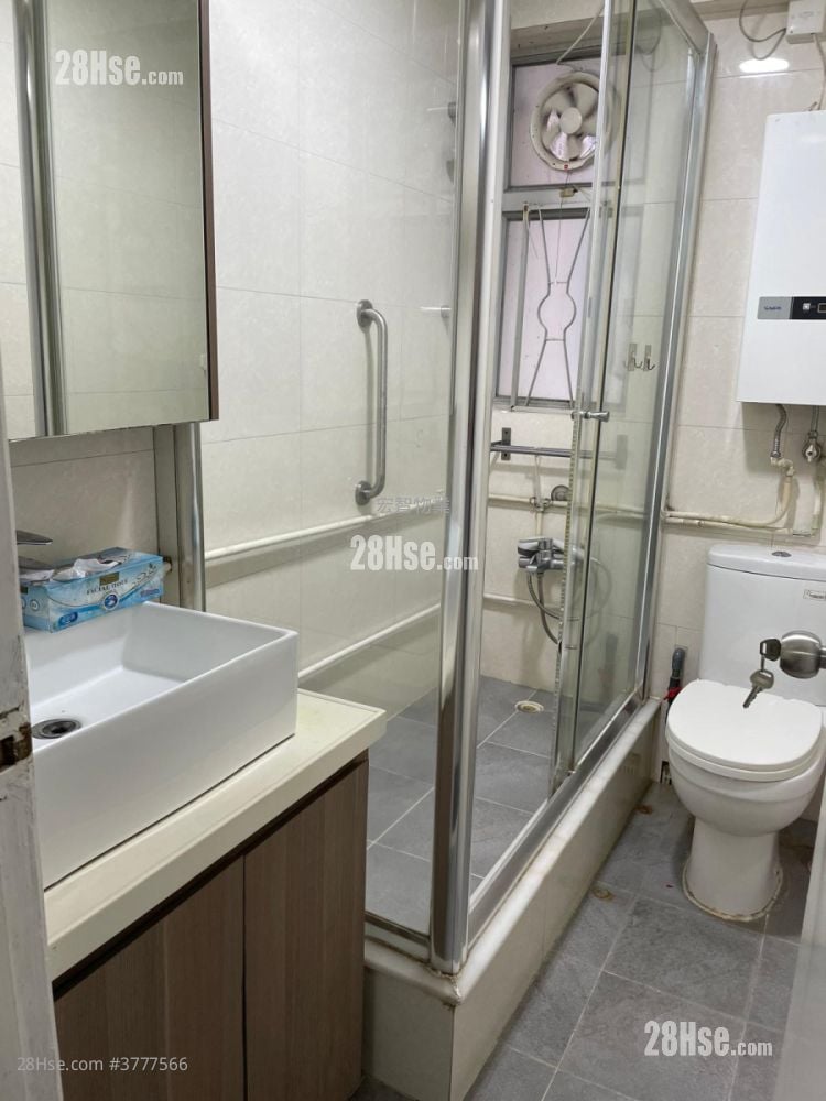 Fullview Garden Sell 2 Bedrooms , 1 Bathroom 431 ft²