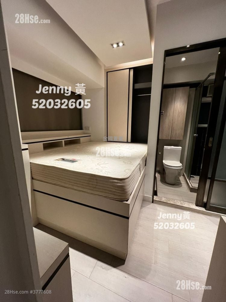 The Lodge Sell Studio , 1 Bathroom 220 ft²