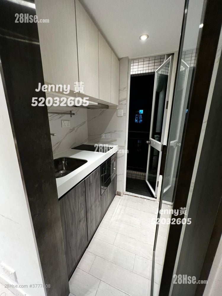 The Lodge Sell Studio , 1 Bathroom 220 ft²