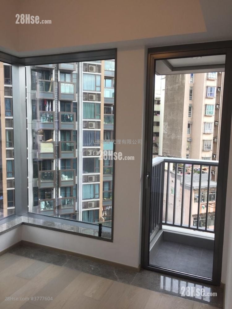 Phase 1B Of The Campton Sell 2 Bedrooms , 1 Bathroom 462 ft²