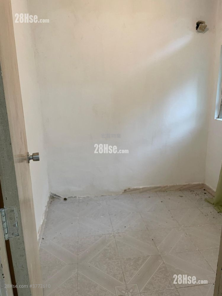 晓翠苑 售盘 2 房 , 1 浴室 401 平方尺