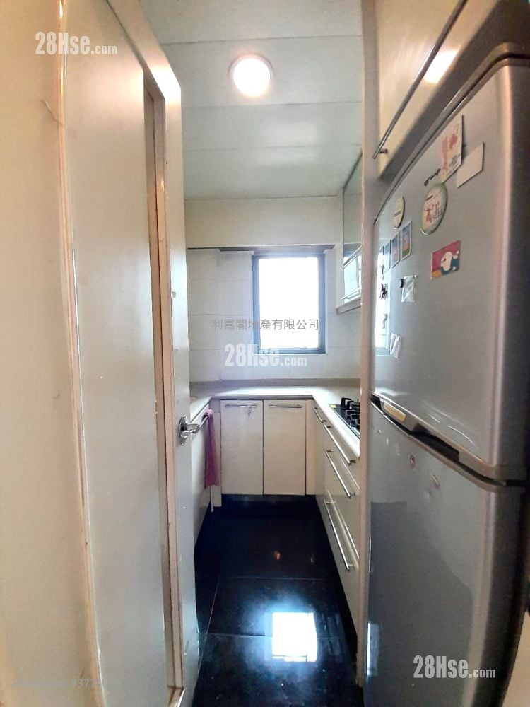 蓝澄湾 售盘 3 房 , 1 浴室 690 平方尺