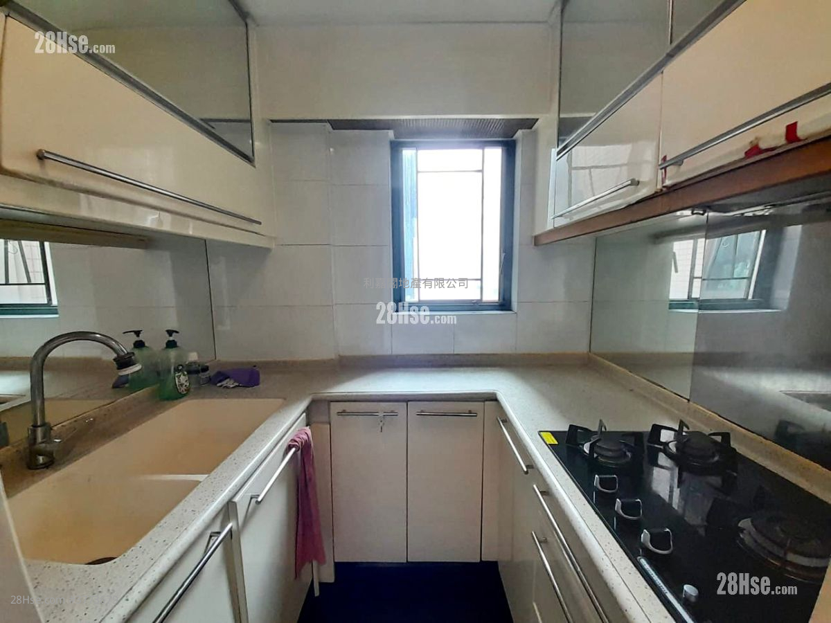 蓝澄湾 售盘 3 房 , 1 浴室 690 平方尺