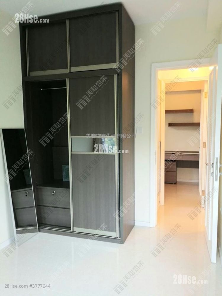 The Beaumount Sell 2 Bedrooms , 1 Bathroom 530 ft²