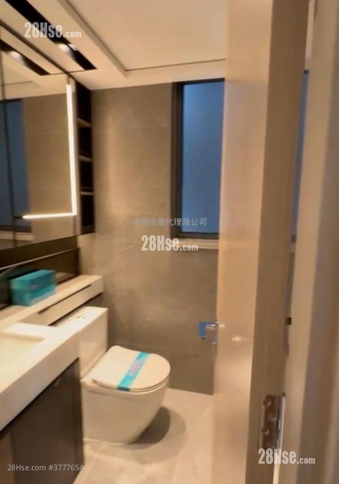 The YOHO Hub 售盘 2 房 , 1 浴室 470 平方尺