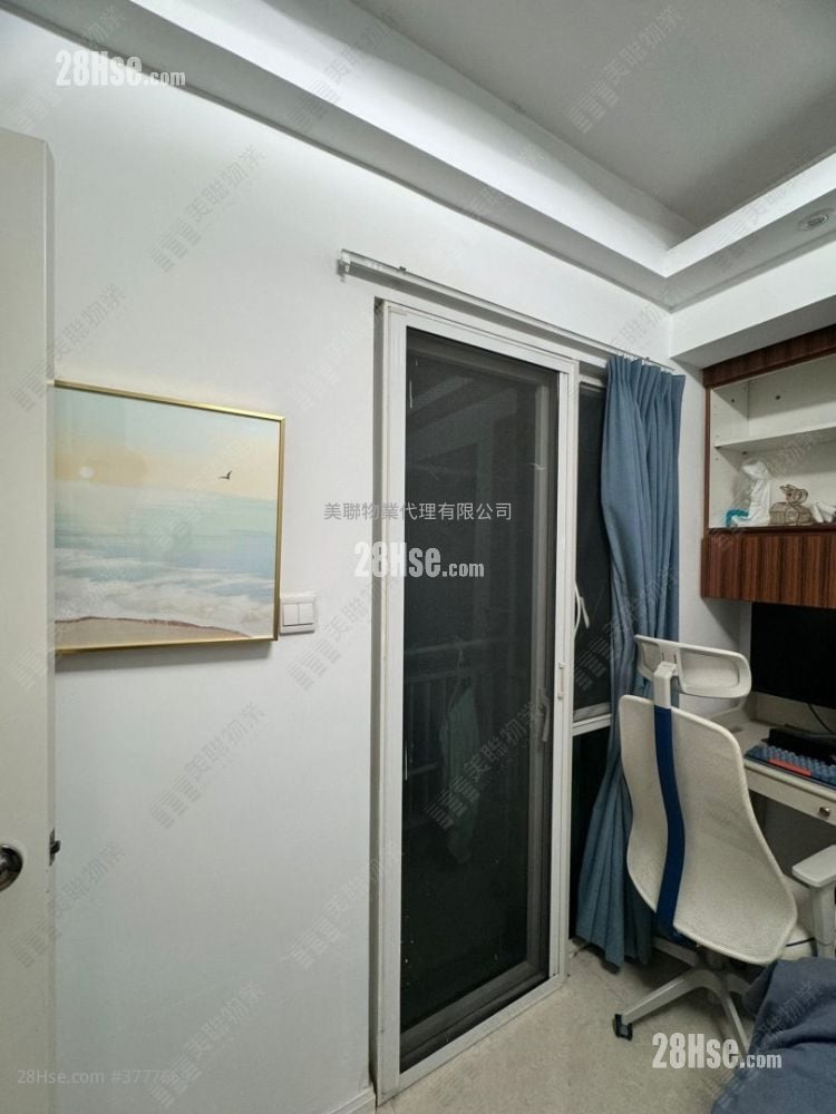 The Beaumount Sell 3 Bedrooms , 1 Bathroom 694 ft²