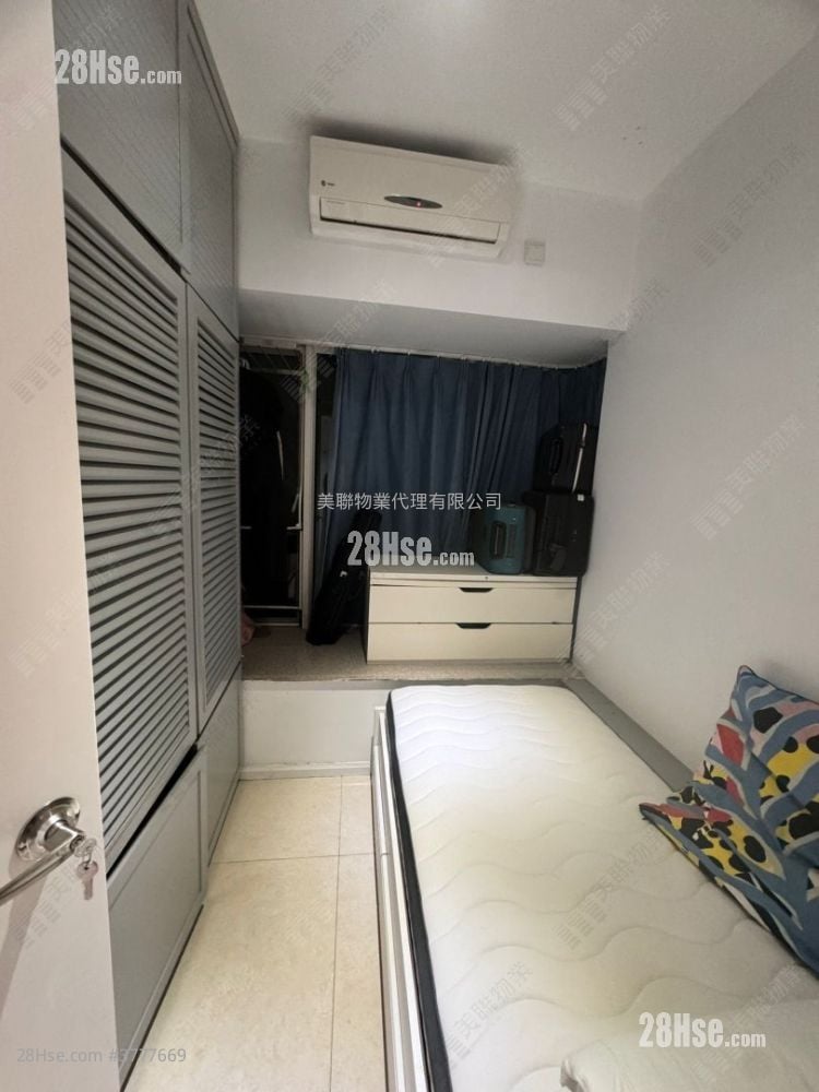 The Beaumount Sell 3 Bedrooms , 1 Bathroom 694 ft²