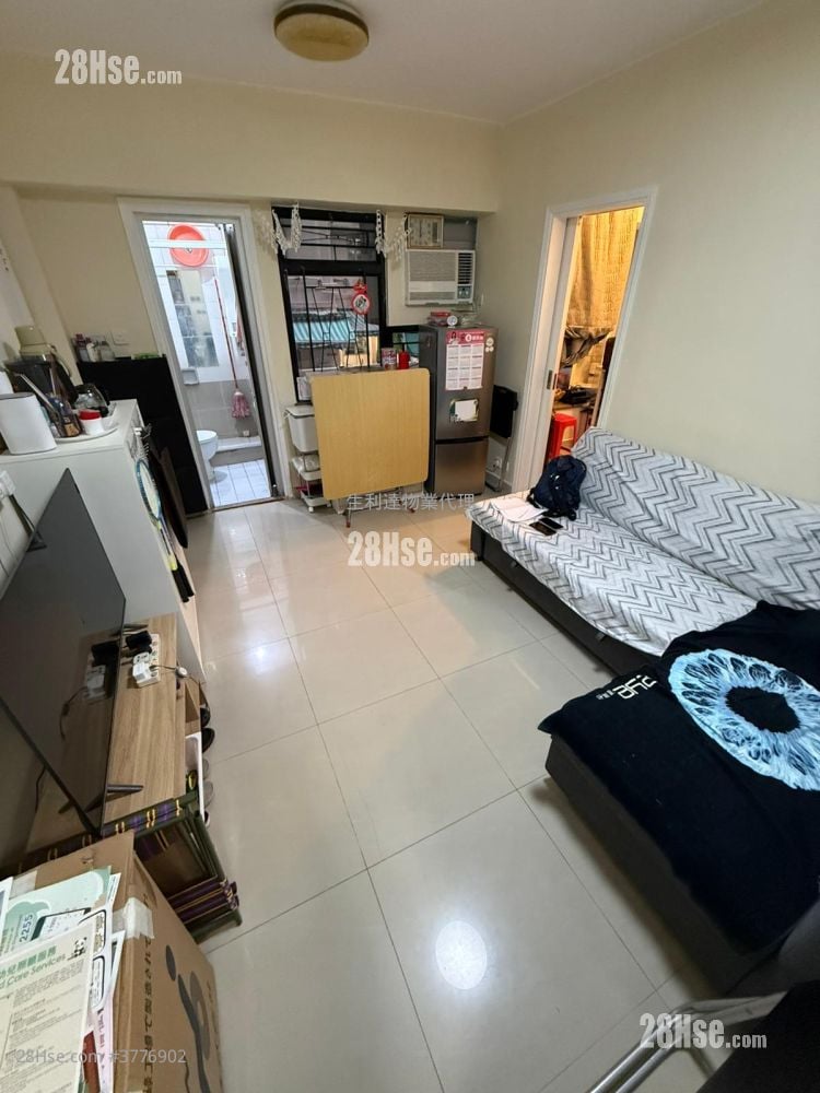 Fu Men Mansion Sell 2 Bedrooms , 1 Bathroom 326 ft²