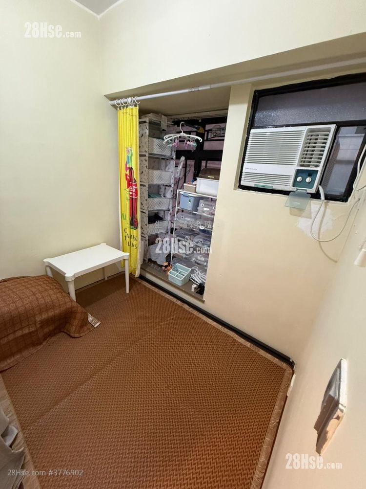 Fu Men Mansion Sell 2 Bedrooms , 1 Bathroom 326 ft²