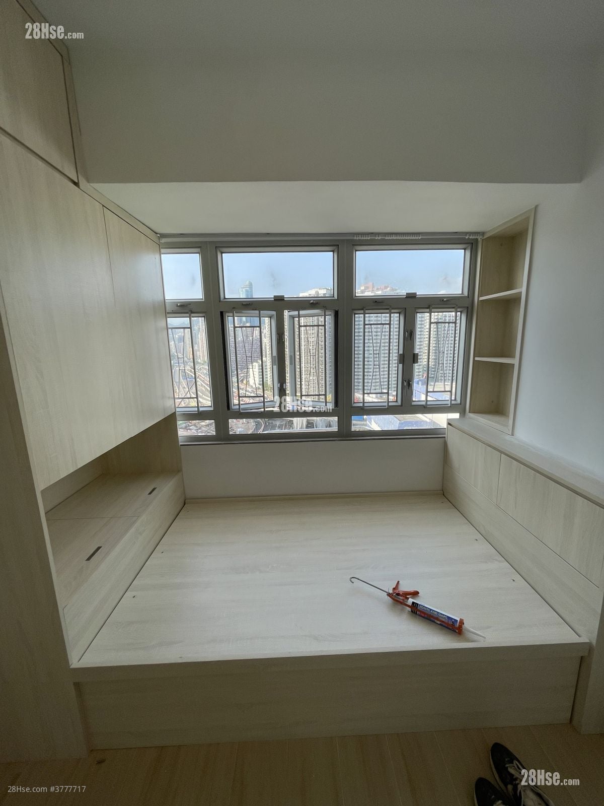 文蔚楼 租盘 180 平方尺