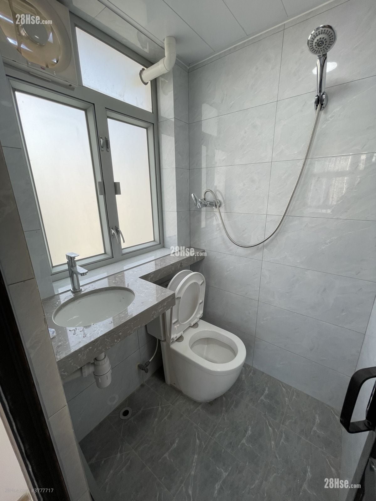 文蔚楼 租盘 180 平方尺