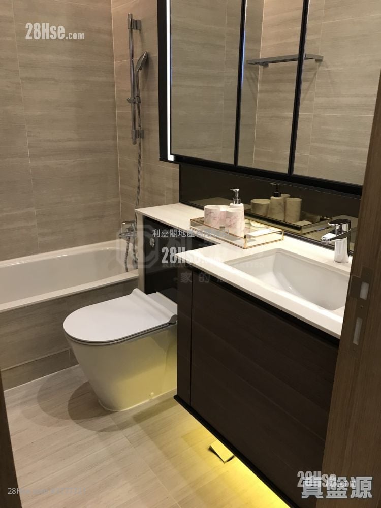 The Bloomsway Sell 3 Bedrooms , 2 Bathrooms 1,175 ft²