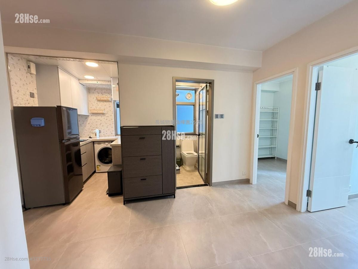 嘉荣大厦 租盘 2 房 , 1 浴室 325 平方尺