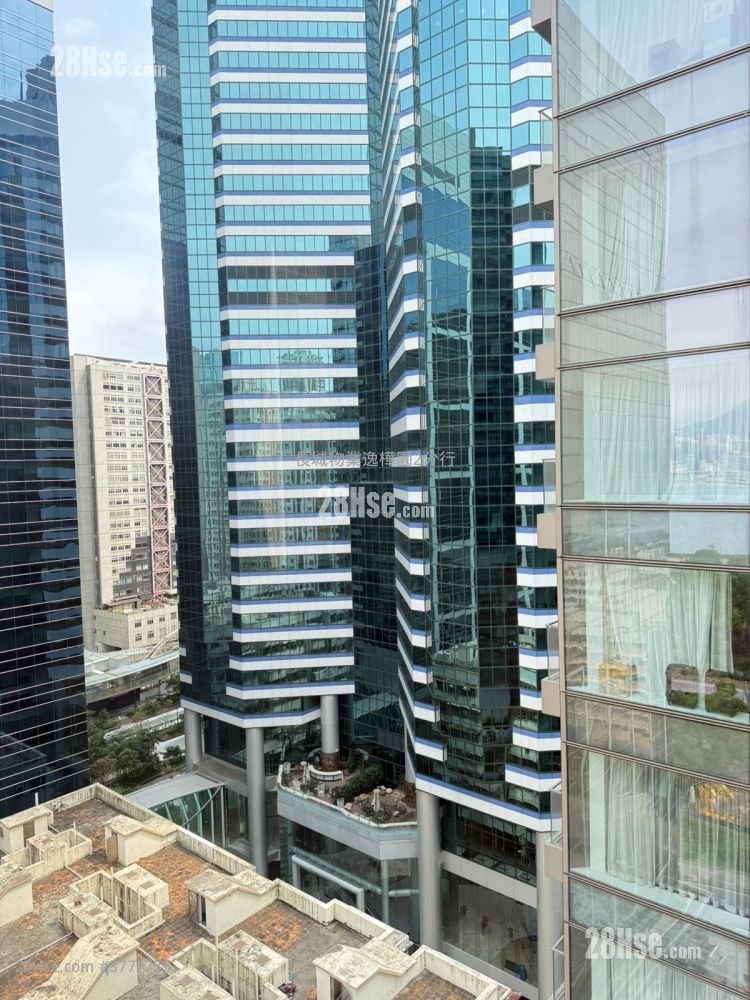 嘉荣大厦 租盘 2 房 , 1 浴室 325 平方尺