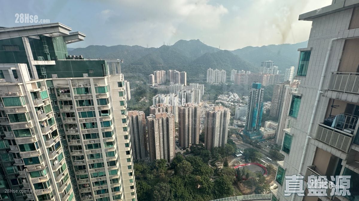 Festival City Sell 3 Bedrooms , 2 Bathrooms 784 ft²