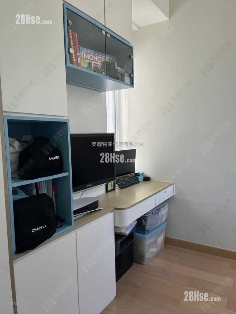 Monterey 售盘 3 房 , 2 浴室 668 平方尺