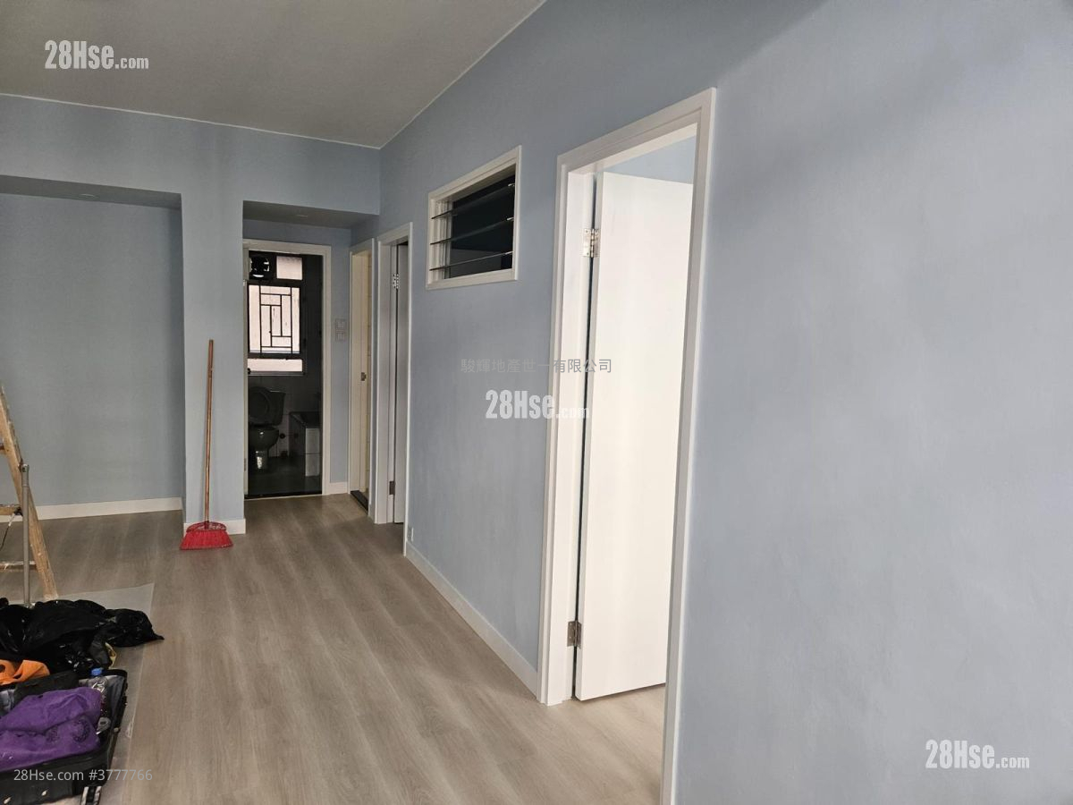 24 Carnarvon Road Sell 2 Bedrooms , 1 Bathroom 629 ft²