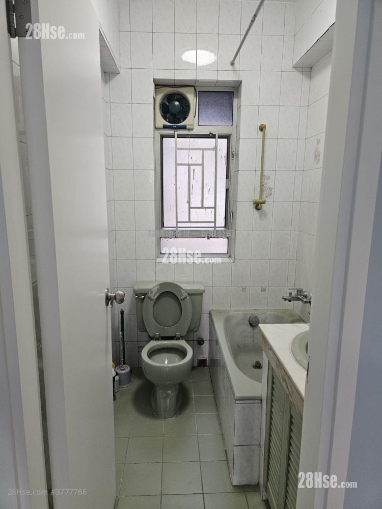 24 Carnarvon Road Sell 2 Bedrooms , 1 Bathroom 629 ft²