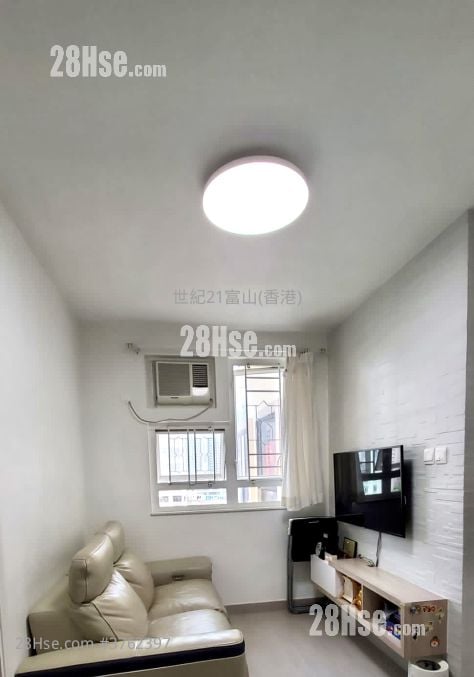 On Hong Mansion Sell 2 Bedrooms , 1 Bathroom 300 ft²