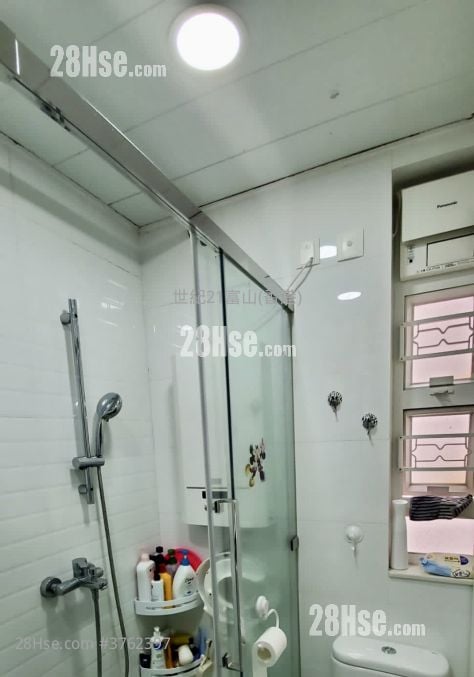 On Hong Mansion Sell 2 Bedrooms , 1 Bathroom 300 ft²