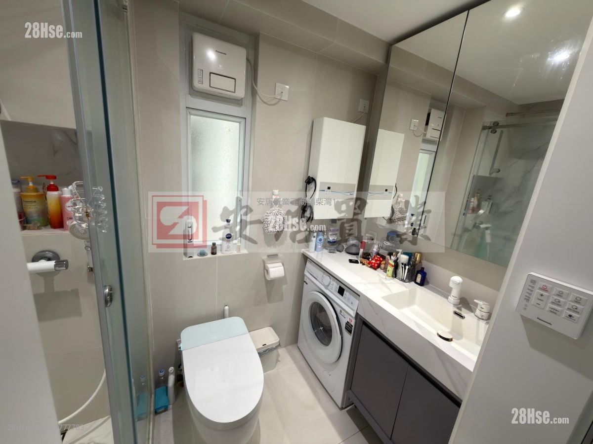 Greenwood Terrace Sell 3 Bedrooms , 1 Bathroom 646 ft²