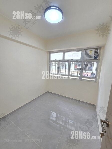 黄埔新村 售盘 2 房 413 平方尺