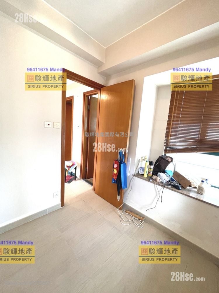 Yau On Court Sell 2 Bedrooms , 1 Bathroom 318 ft²