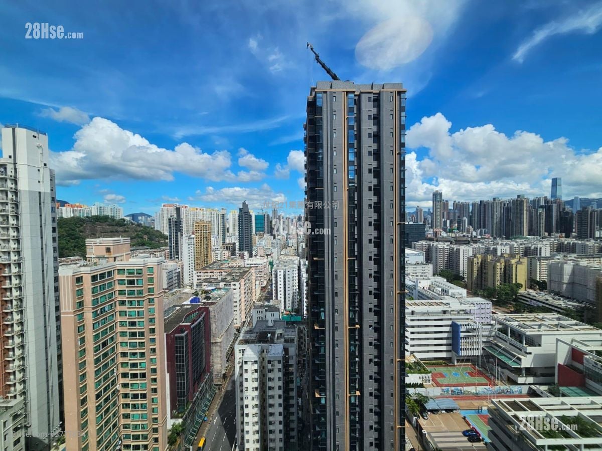 The Vertex Sell 2 Bedrooms , 1 Bathroom 408 ft²