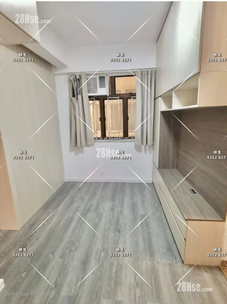 鸿辉大厦 售盘 2 房 , 1 浴室 310 平方尺