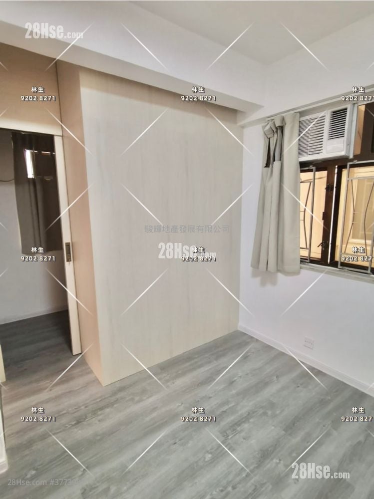 鸿辉大厦 售盘 2 房 , 1 浴室 310 平方尺