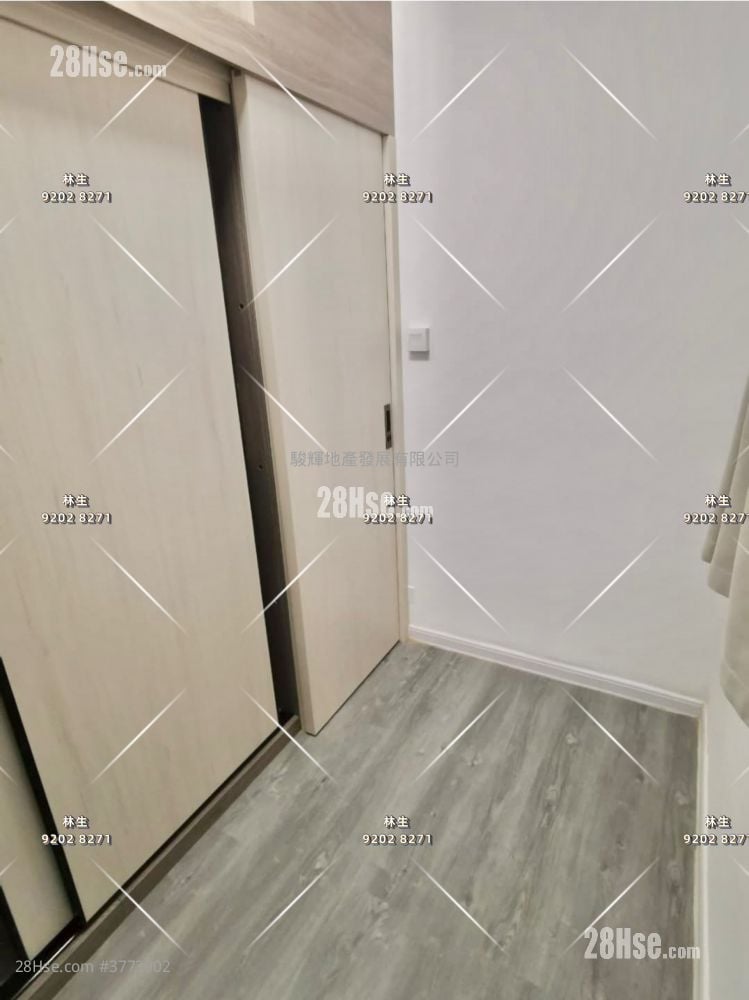 鸿辉大厦 售盘 2 房 , 1 浴室 310 平方尺