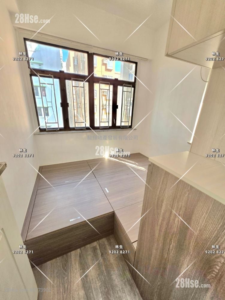 鸿辉大厦 售盘 2 房 , 1 浴室 310 平方尺