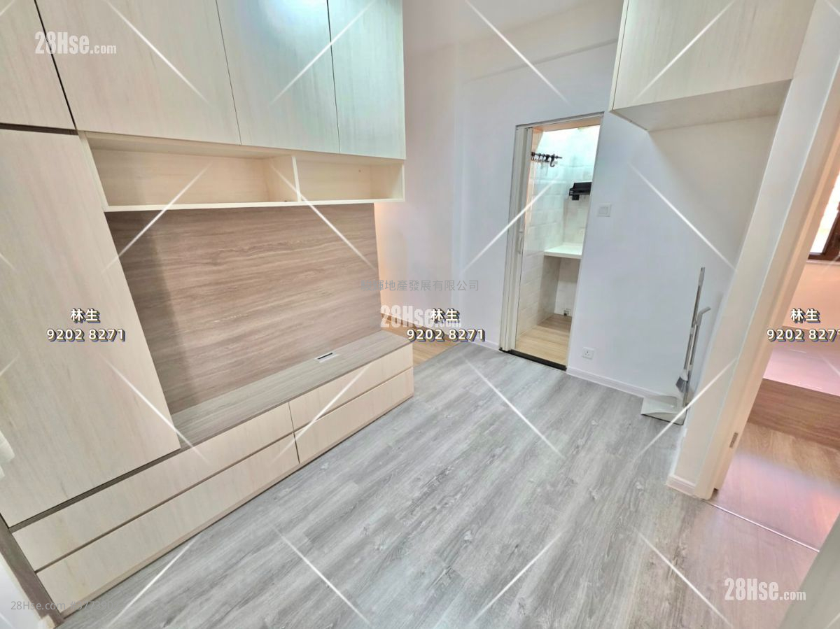 鸿辉大厦 售盘 2 房 , 1 浴室 310 平方尺