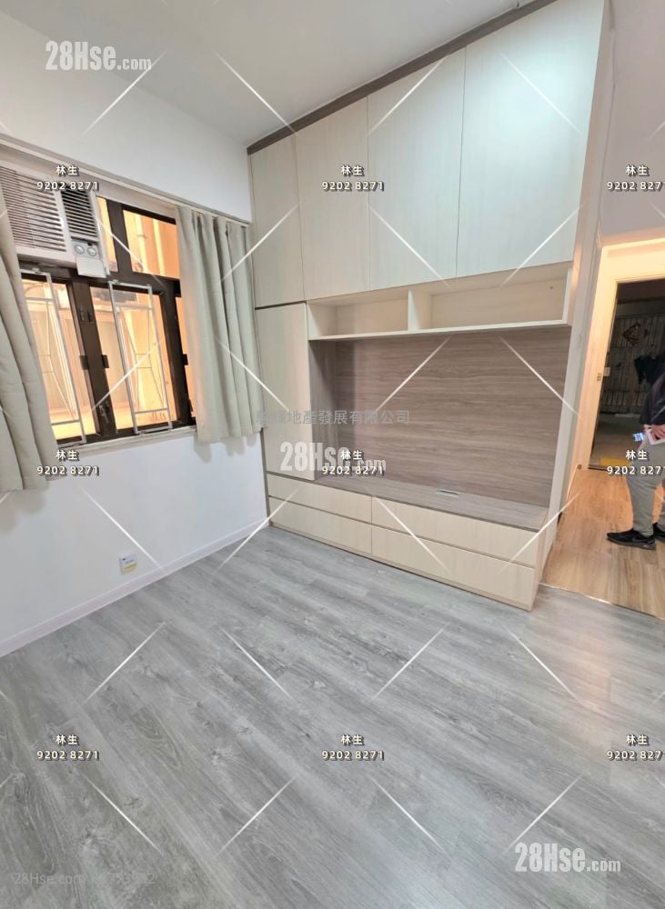 鸿辉大厦 售盘 2 房 , 1 浴室 310 平方尺