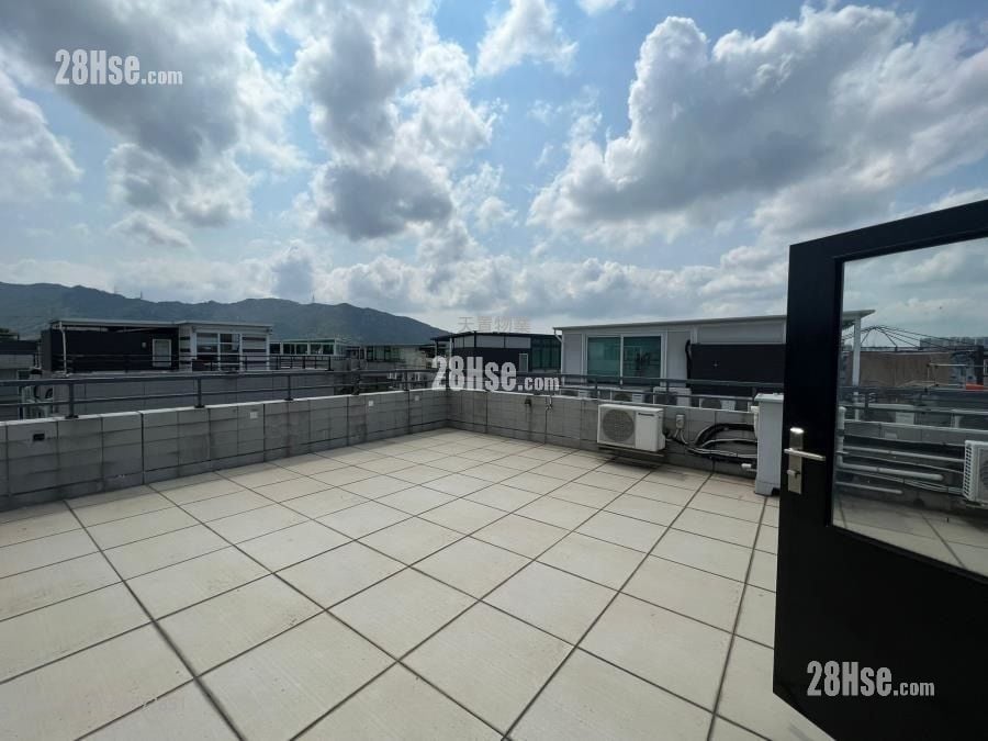 晓门 售盘 5+ 房 , 3 浴室 2,100 平方尺