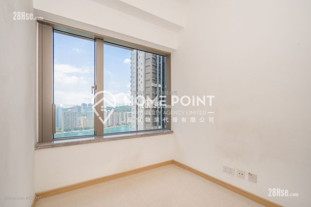 Ocean Pride Sell 2 Bedrooms , 1 Bathroom 512 ft²