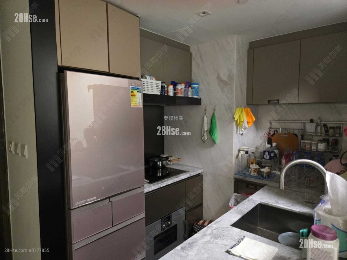 El Futuro Sell 2 Bedrooms 484 ft²