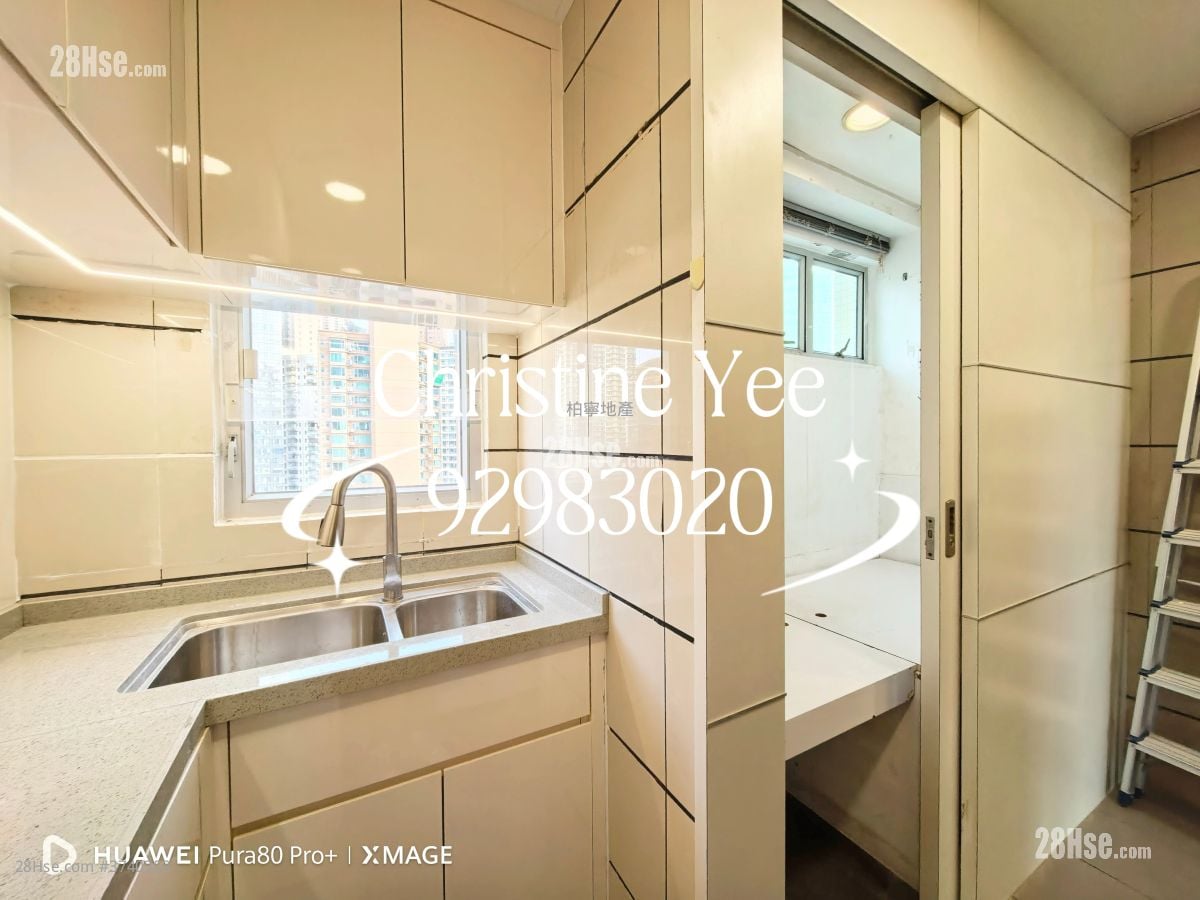 Grand Deco Tower Rental 4 Bedrooms , 2 Bathrooms 1,026 ft²