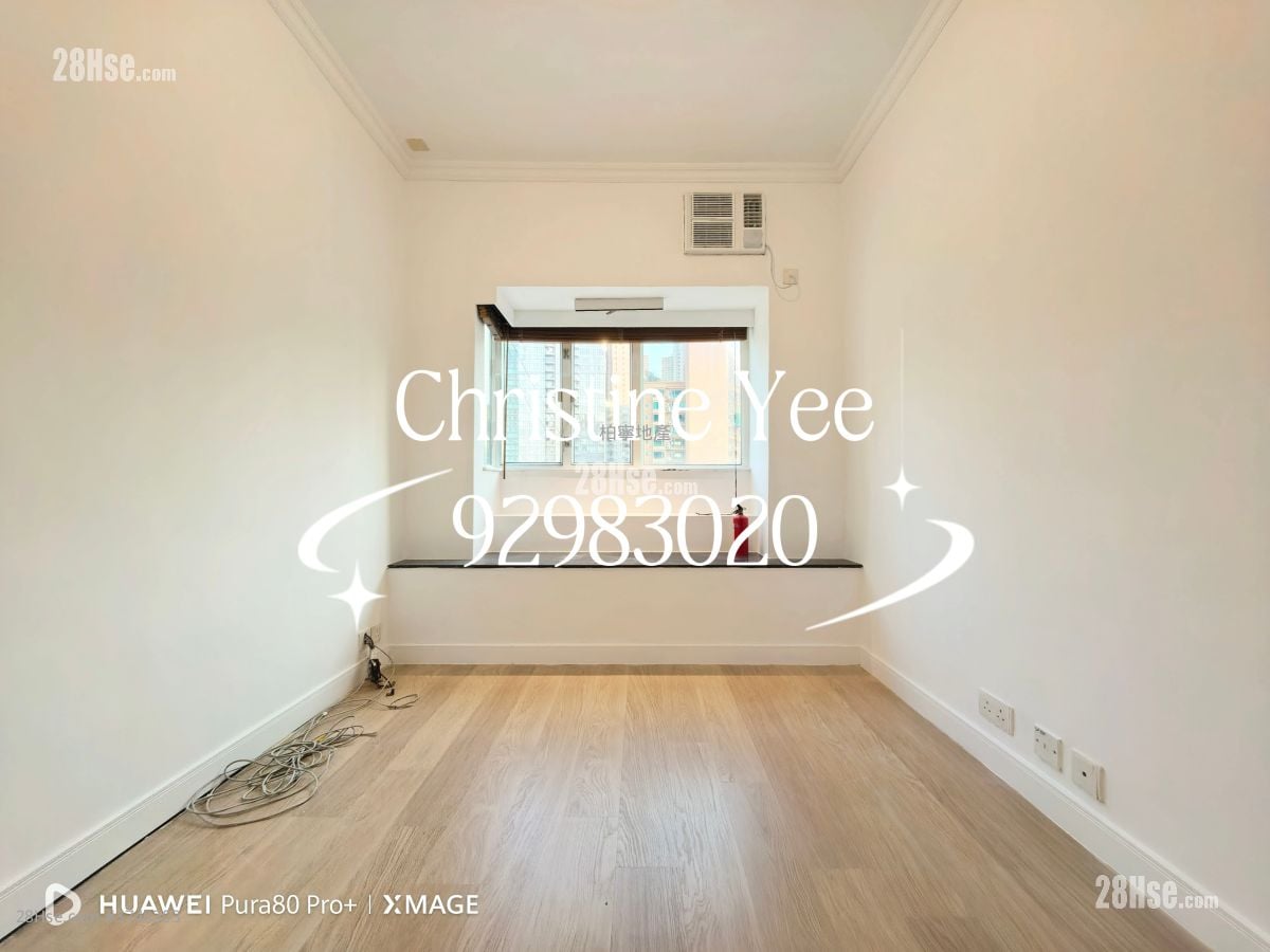 Grand Deco Tower Rental 4 Bedrooms , 2 Bathrooms 1,026 ft²