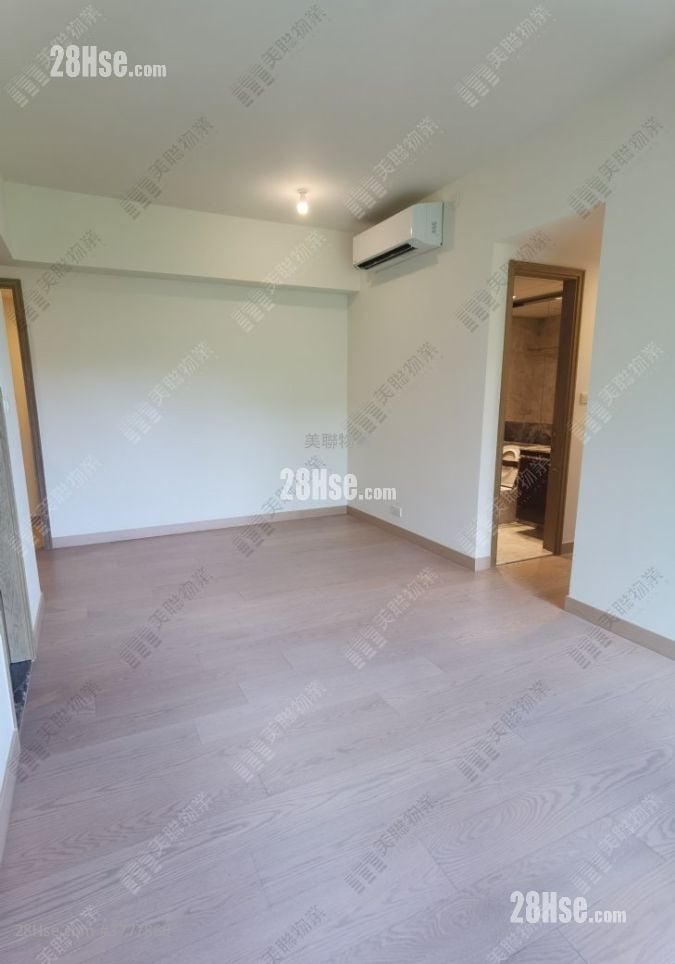 El Futuro Sell 3 Bedrooms 767 ft²