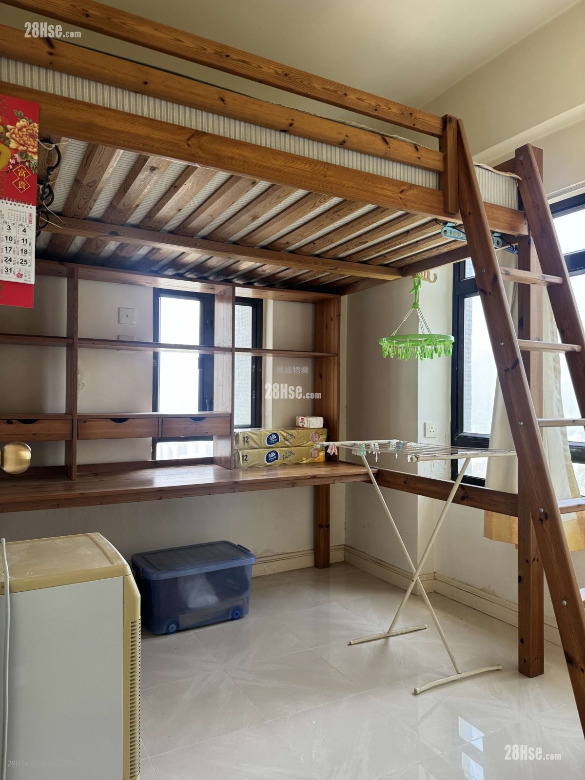 华景山庄 售盘 3 房 , 1 浴室 637 平方尺