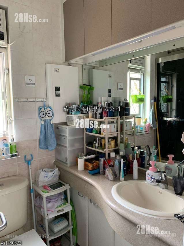 愉翠苑 售盘 2 房 , 2 浴室 519 平方尺