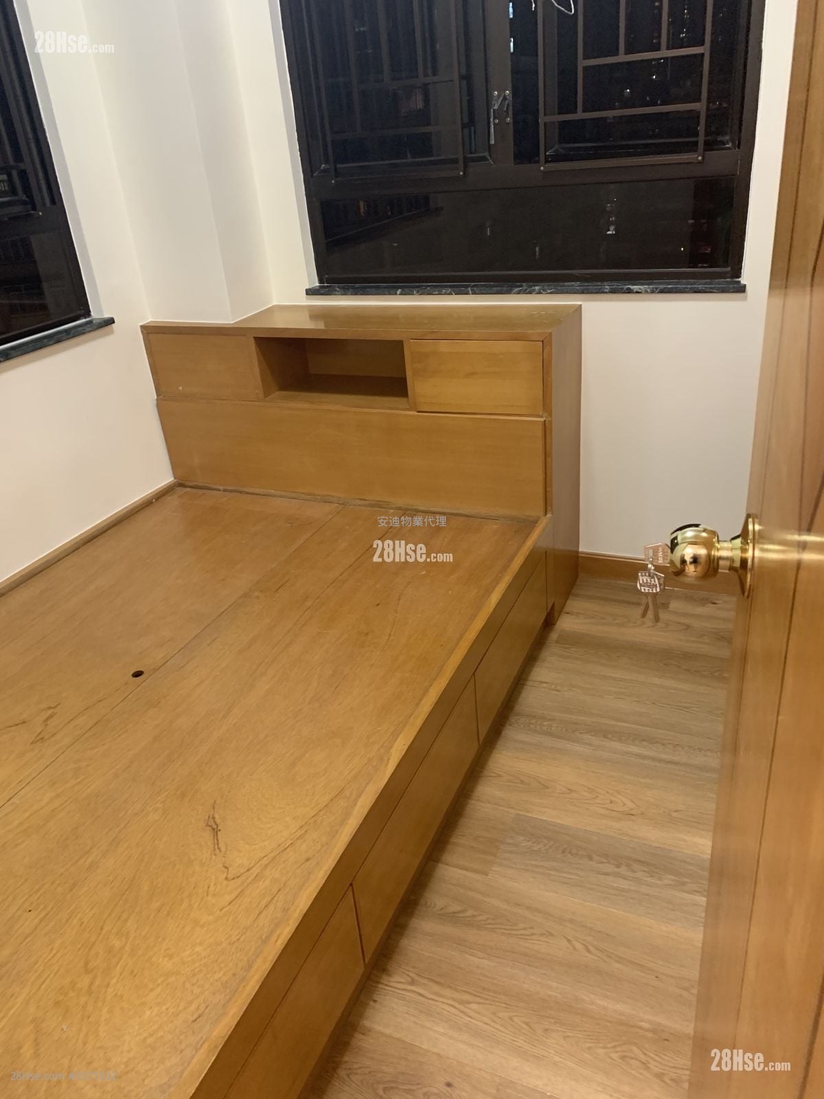 永兴隆大厦 售盘 2 房 , 1 浴室