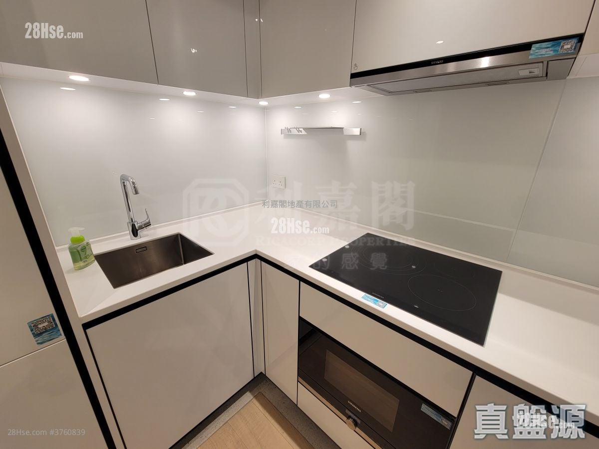 Marini Sell 1 Bedroom , 1 Bathroom 380 ft²