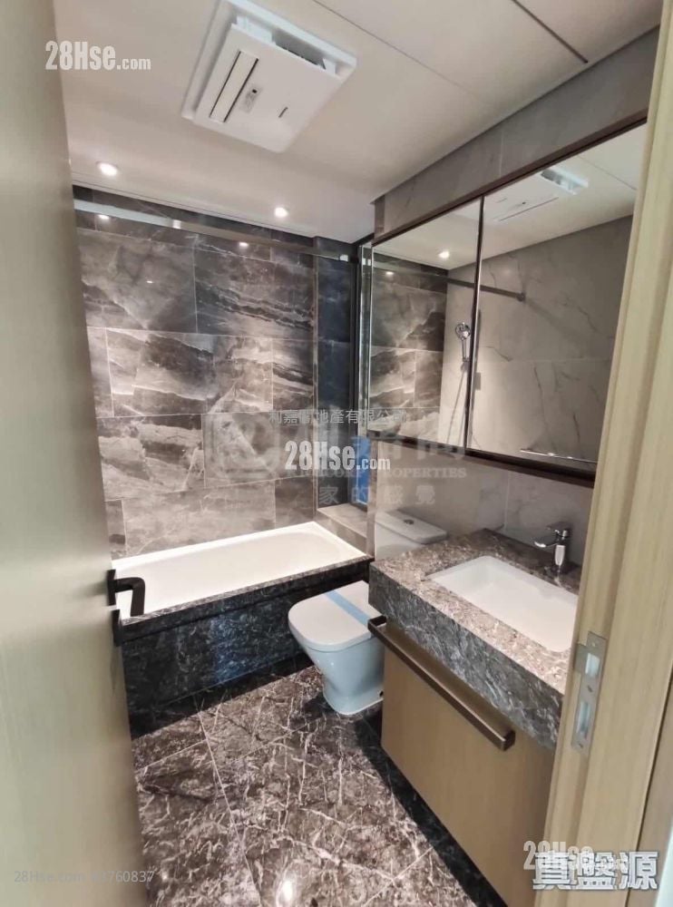 Malibu Sell 2 Bedrooms , 1 Bathroom 461 ft²